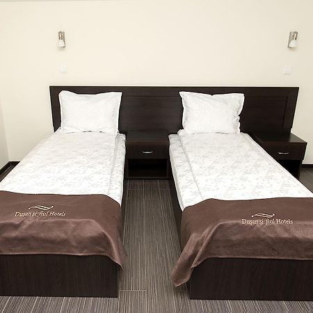 Hotel Dusan Si Fiul Resita Nord 外观 照片