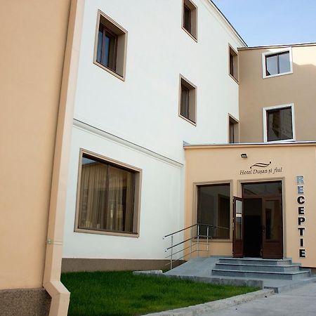 Hotel Dusan Si Fiul Resita Nord 外观 照片