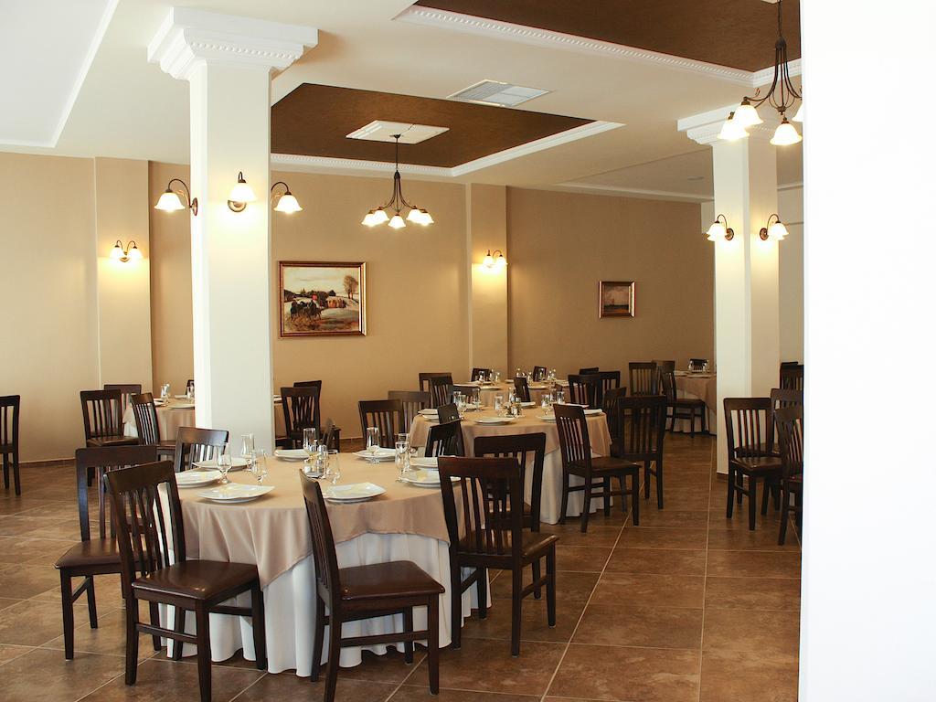 Hotel Dusan Si Fiul Resita Nord 外观 照片