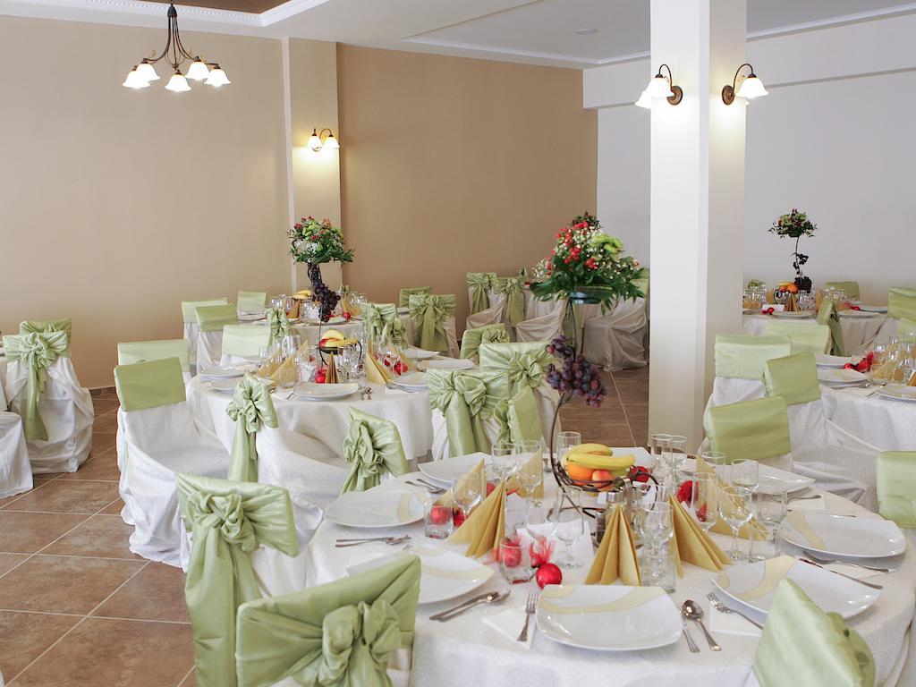 Hotel Dusan Si Fiul Resita Nord 外观 照片